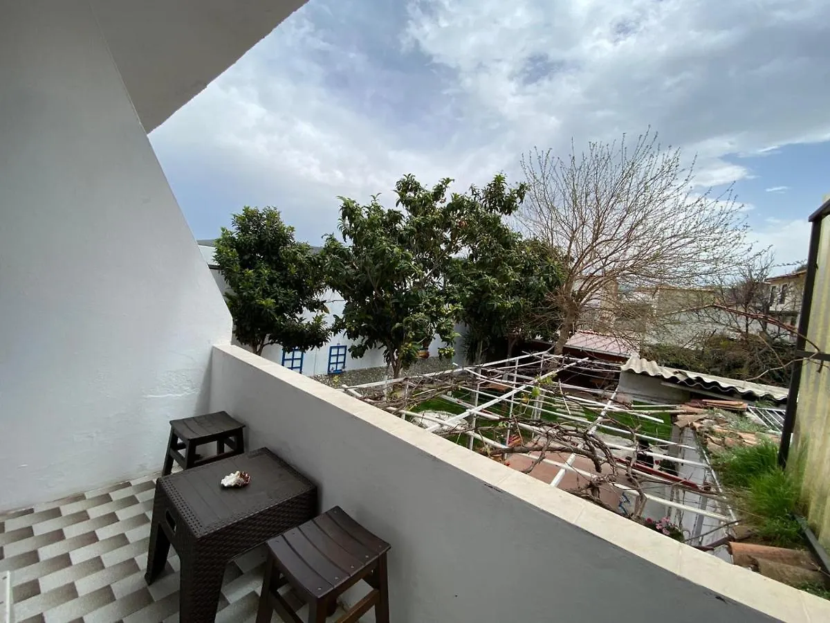 Duesseldorf Pansiyon Kusadasi