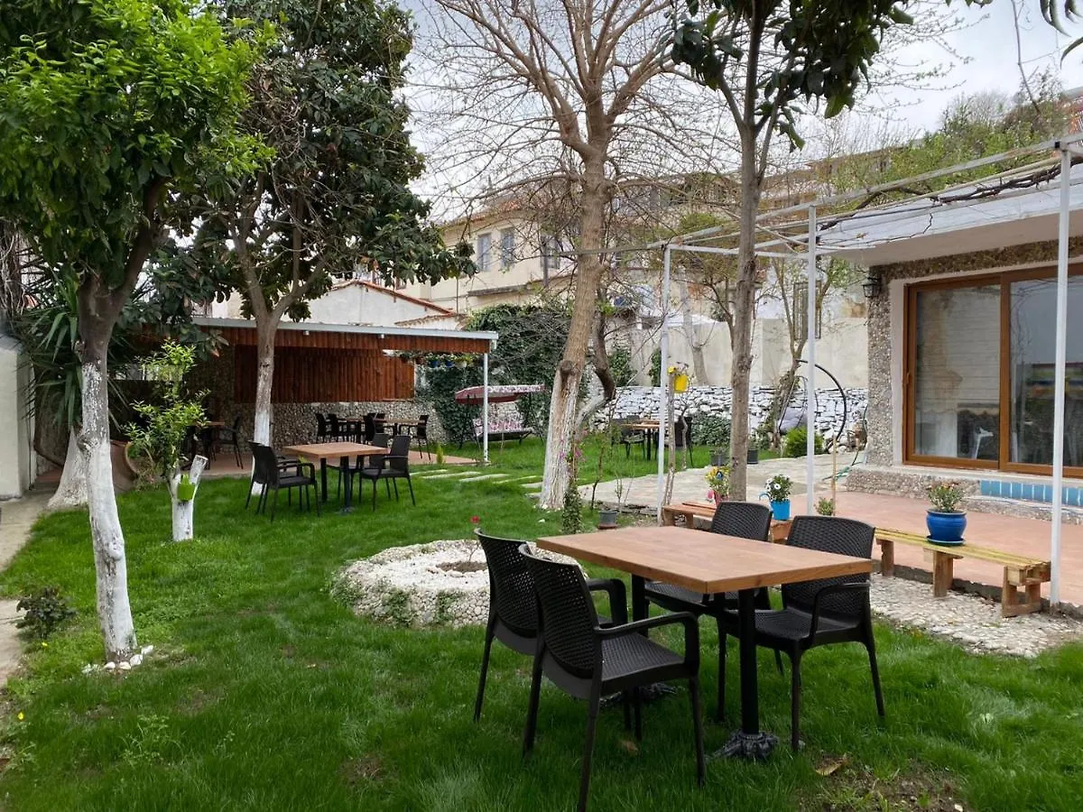 Panzió Duesseldorf Pansiyon Kusadasi